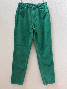 BDG 100% Cotton High-rise Mom Kelly Green Corduroy Pants Size 29
